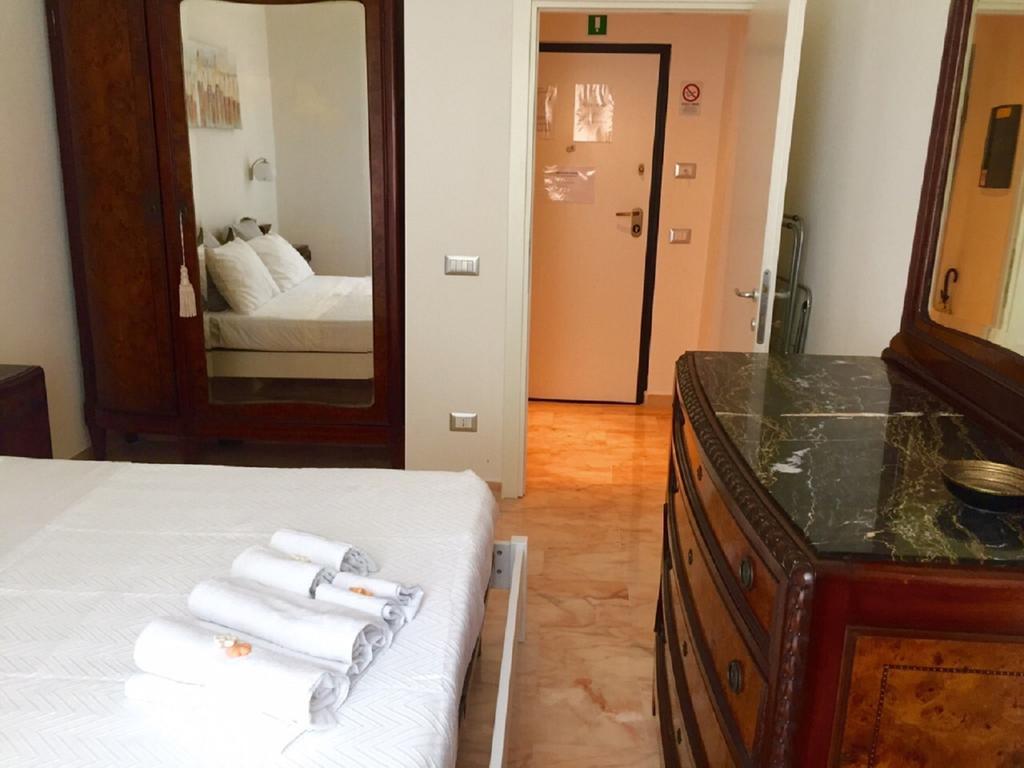 Casa Vacanza Colosseo Rome Room photo